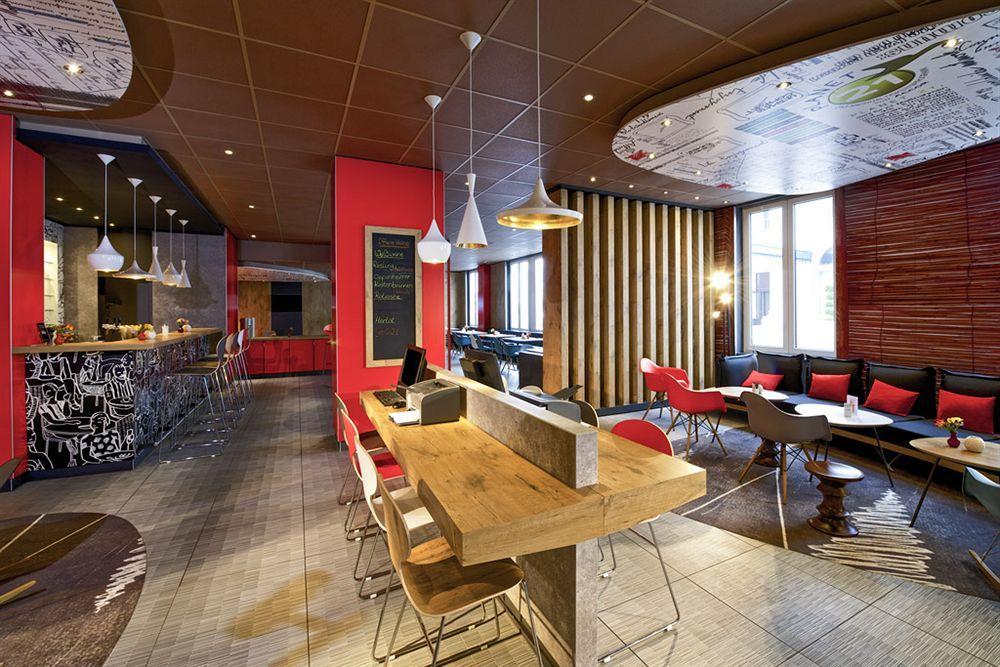 Hotel Ibis Milano Fiera Lainate Esterno foto