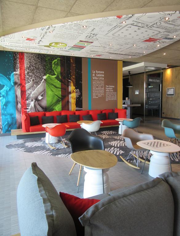 Hotel Ibis Milano Fiera Lainate Esterno foto